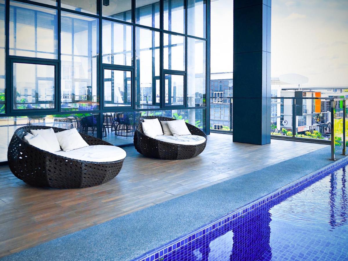 Cat City Mediterranean Theme City&Pool View Homestay 貓城地中海主題城市泳池風景民宿 Kuching Exteriér fotografie